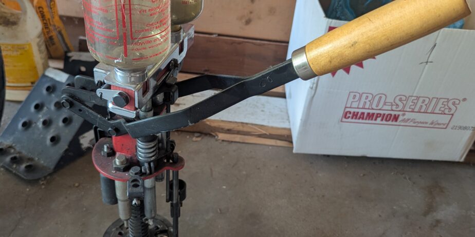 MEC shotshell progressive reloader